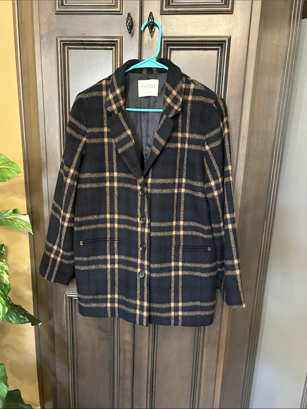 Velvet by Graham & Spencer Black and Tan Plaid Wool Blend Coat/Blazer
